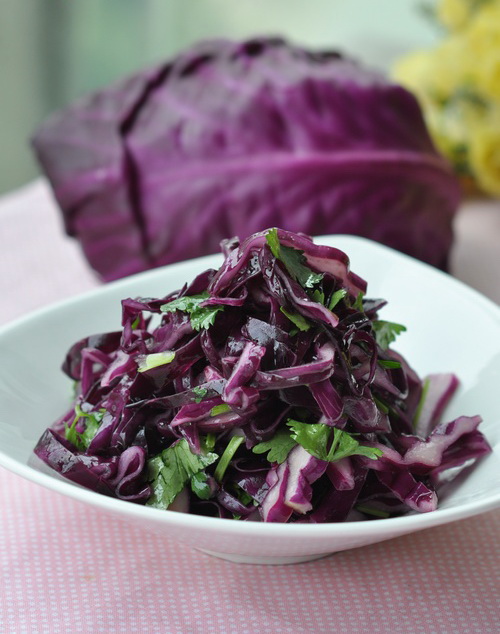 凉拌紫甘蓝