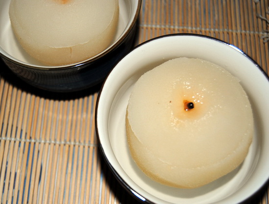 川贝冰糖炖雪梨